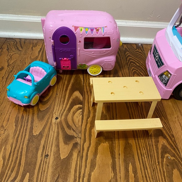 Barbie Camper | Chelsea Camper & Car | Barbies - Picture 5 of 7